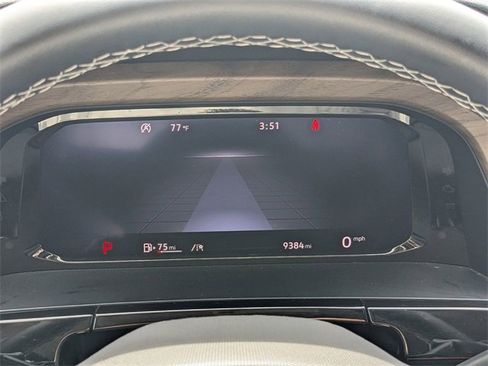 Used 2025 Volkswagen Atlas SE image 27