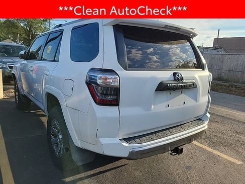 Used 2015 Toyota 4Runner Trail AWD/4WD image 4