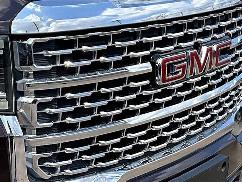 Used 2020 GMC Acadia Denali AWD/4WD image 29