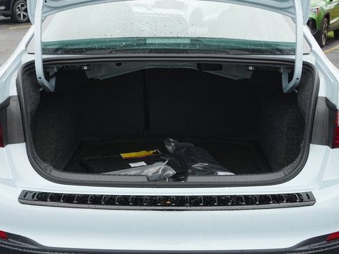 New 2025 Volkswagen Jetta SE image 5