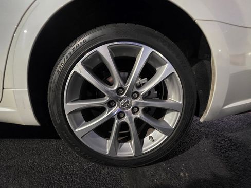 Used 2014 Toyota Avalon XLE Touring image 13