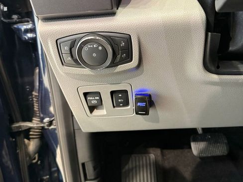 Used 2019 Ford F150 XLT w/ Equipment Group 302A Luxury image 26