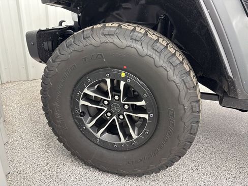 New 2026 Jeep Wrangler Unlimited Rubicon 392 w/ Quick Order Package 27X Moab AWD/4WD image 11