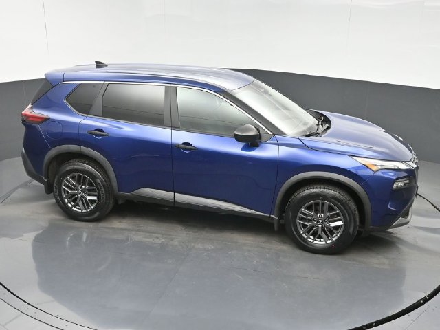Used 2023 Nissan Rogue S AWD/4WD image 34
