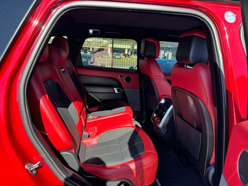 Used 2021 Land Rover Range Rover Sport HST image 26