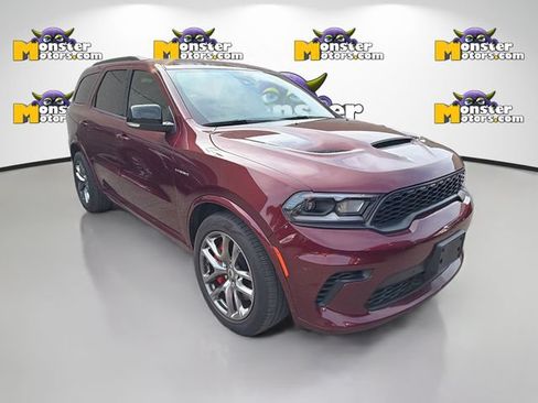 Used 2024 Dodge Durango R/T w/ Tow 'N Go Group AWD/4WD image 3