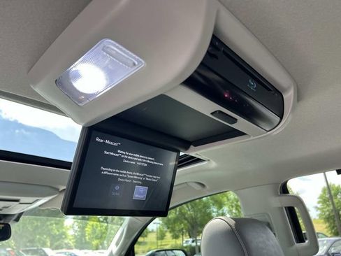Used 2020 Toyota Sequoia Platinum AWD/4WD image 20