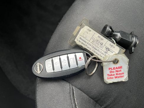 Used 2025 Nissan Altima 2.5 SV image 22