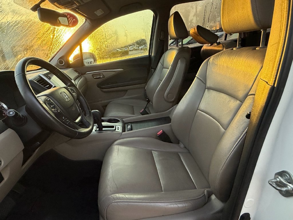 Used 2018 Honda Pilot EX-L image 9