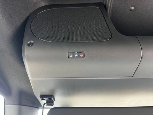 Used 2024 Chevrolet Brightdrop 600 w/ Commercial Equipment Package AWD/4WD image 31