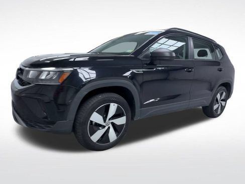 Used 2024 Volkswagen Taos S AWD/4WD image 4