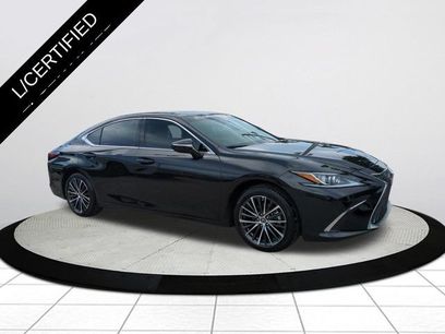 Certified 2025 Lexus ES 350 w/ Premium Package