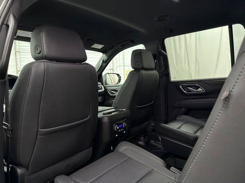 Used 2021 Chevrolet Tahoe Z71 AWD/4WD image 19