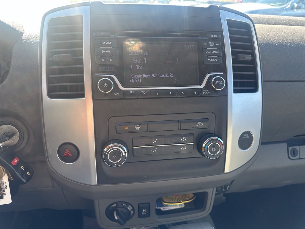 Used 2018 Nissan Frontier SV AWD/4WD image 7
