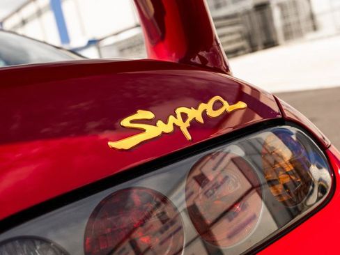 Used 1998 Toyota Supra RWD image 10