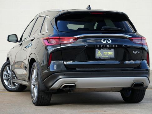 Used 2020 INFINITI QX50 Essential w/ Convenience Package AWD/4WD image 5