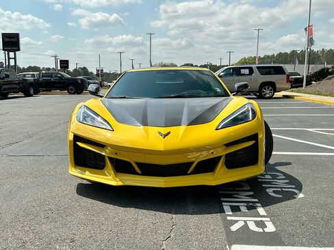 Used 2025 Chevrolet Corvette E-Ray image 4