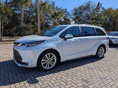 Certified 2024 Toyota Sienna Platinum