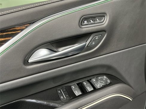 Certified 2021 Cadillac Escalade ESV Premium Luxury image 23