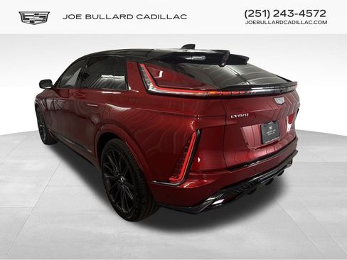 New 2026 Cadillac Lyriq V w/ LPO, Floor Liner Package image 4