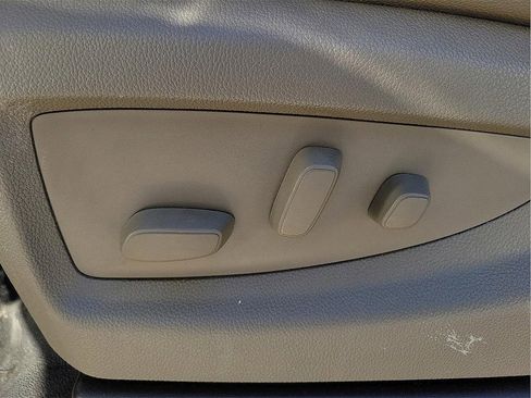 Used 2018 GMC Sierra 2500 SLT w/ Duramax Plus Package image 15