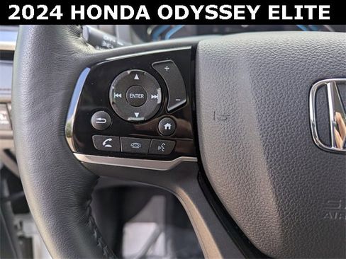 Used 2024 Honda Odyssey Elite image 30