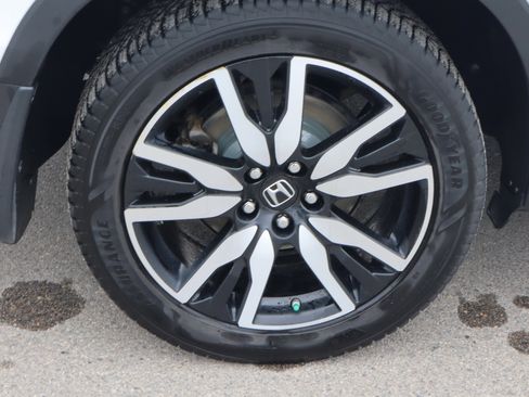 Used 2022 Honda Pilot Elite image 17