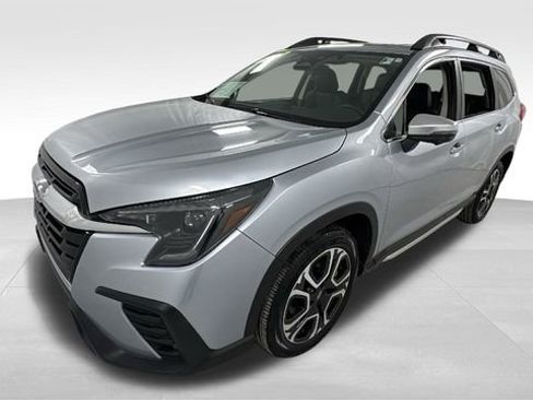 Certified 2023 Subaru Ascent Limited w/ Technology Package image 8