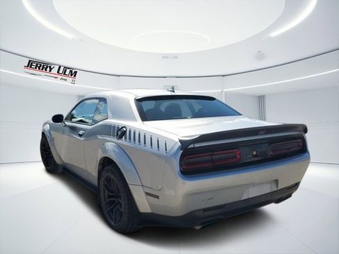 Used 2021 Dodge Challenger R/T Scat Pack image 5