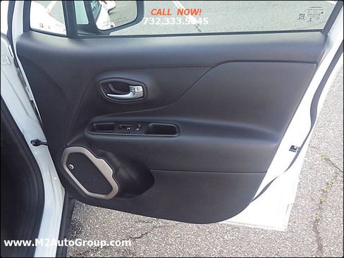Used 2016 Jeep Renegade 75th Anniversary image 20