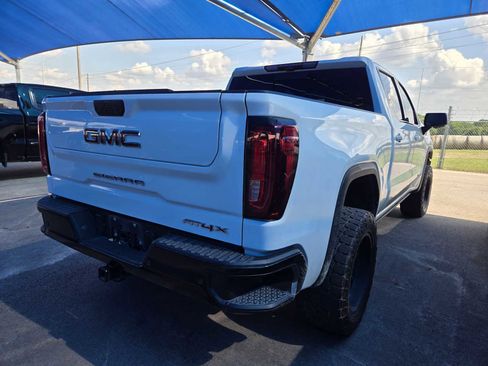 Used 2024 GMC Sierra 1500 AT4X AWD/4WD image 4