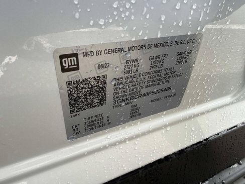 Used 2023 Chevrolet Blazer LT w/ Midnight/Sport Edition FWD image 32