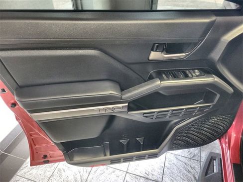 Used 2025 Toyota Tacoma TRD Off-Road image 13