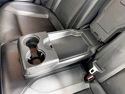 Used 2015 Dodge Charger R/T w/ Plus Group RWD image 39