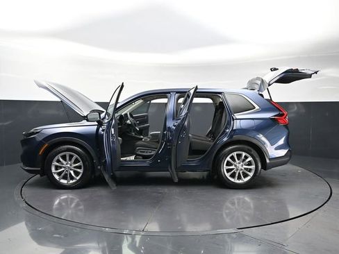 Used 2024 Honda CR-V EX image 41