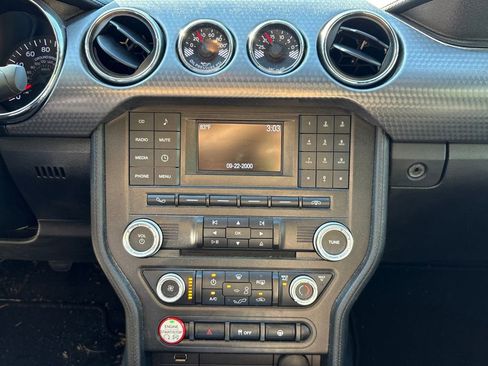 Used 2017 Ford Mustang GT w/ GT Performance Package image 23