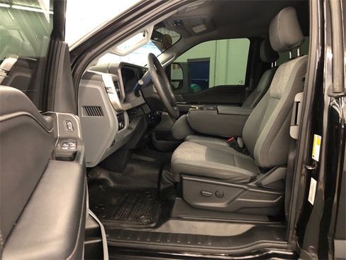 Used 2023 Ford F250 XLT w/ XLT Premium Package image 30