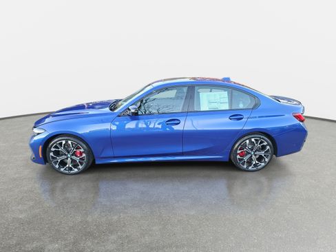 New 2026 BMW 330i Sedan w/ M Sport Package image 8