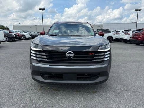 New 2025 Nissan Kicks SR w/ SR Premium Package image 3