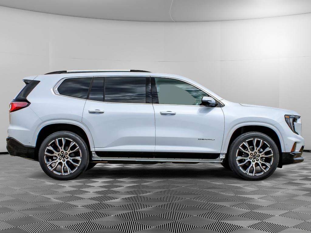 New 2027 GMC Acadia Denali Ultimate w/ LPO, Black Badging Package AWD/4WD image 2