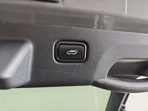 Certified 2022 Kia EV6 Wind w/ Wind Technology Package image 34