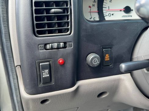 Used 2001 Toyota Tacoma PreRunner image 20