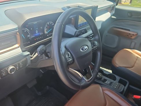 Used 2024 Ford Maverick Lariat FWD image 2