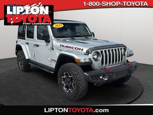 Used 2023 Jeep Wrangler Unlimited Rubicon w/ Cold Weather Group AWD/4WD image 1