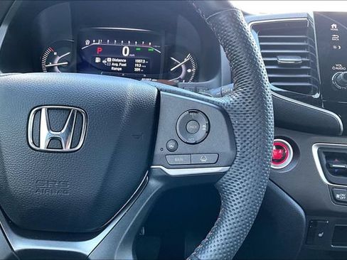 Used 2024 Honda Passport TrailSport image 12