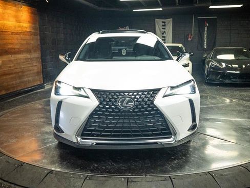 Used 2020 Lexus UX 200 w/ Accessory Package 2 FWD image 4