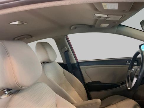 Used 2016 Hyundai Accent SE FWD image 14