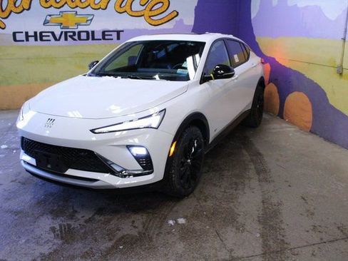 Certified 2025 Buick Envista Sport Touring w/ Experience Buick Package image 4