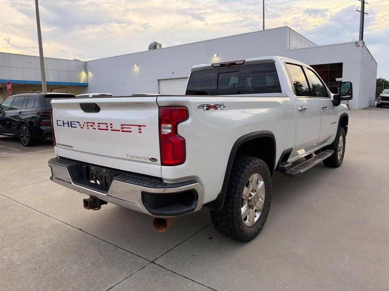 Used 2020 Chevrolet Silverado 2500 LTZ w/ LTZ Plus Package AWD/4WD image 8