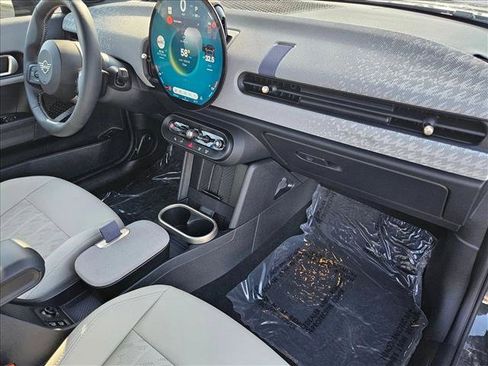 Certified 2025 MINI Cooper S FWD image 19
